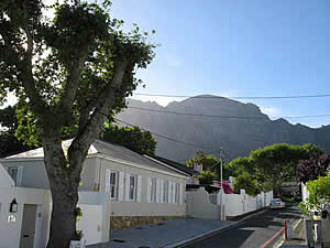 Newlands is a well-established suburb at the 'back' of Table Mountain and is famous for both its rugby and its cricket ground, familiar to lovers of those games.  Find Newlands Cape Town accommodation on our Newlands Cape Town accommodation page.