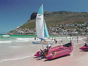 Fish Hoek is a suburb which has grown considerably in recent times due to its seaside location, fine views and easy access to both sides of the Cape peninsula.  Find Simons Town Cape Town accommodation on our Simons Town Cape Town accommodation page.