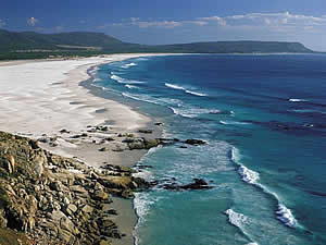 The pride of Noordhoek is its immense beach, popular with walkers, sunbathers, surfers and all who love the sea.  Find Simons Town Cape Town accommodation on our Simons Town Cape Town accommodation page.    Find Simons Town Cape Town accommodation on our Simons Town Cape Town accommodation page.