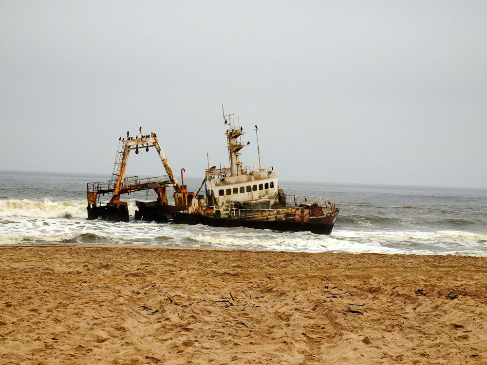 The Zeila shipwreck in 2014