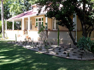 Bisibee Guest House Oudtshoorn Accommodation Bed And Breakfast