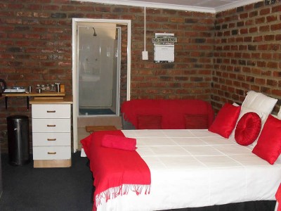 Lorraines Guesthouse Accommodation