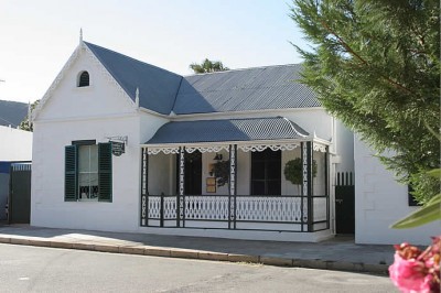 No.6 Guest House Graaff-Reinet Accommodation Self Catering